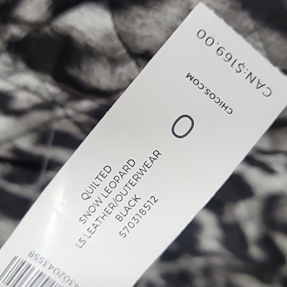 Chico's Size 0 Quilted Snow Leopard Jacket Black Animal Print Winter - Picture 5 of 9